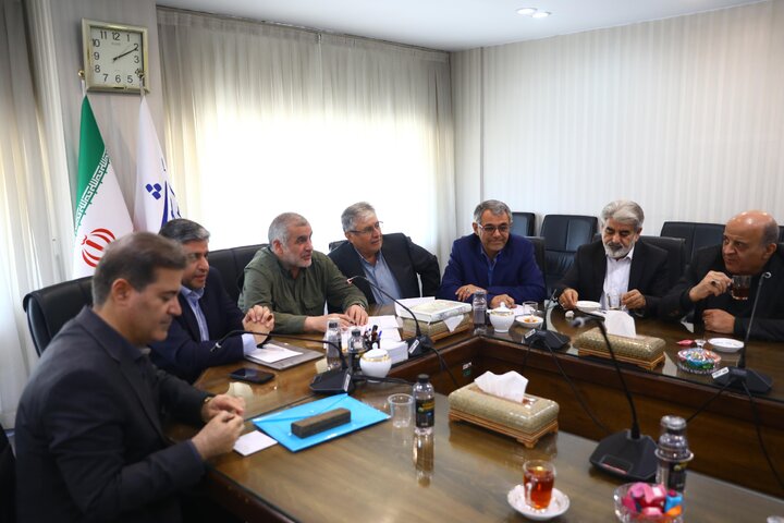 نشست مجمع نمایندگان استان اردبیل با حضور نیکزاد نایب رئیس مجلس