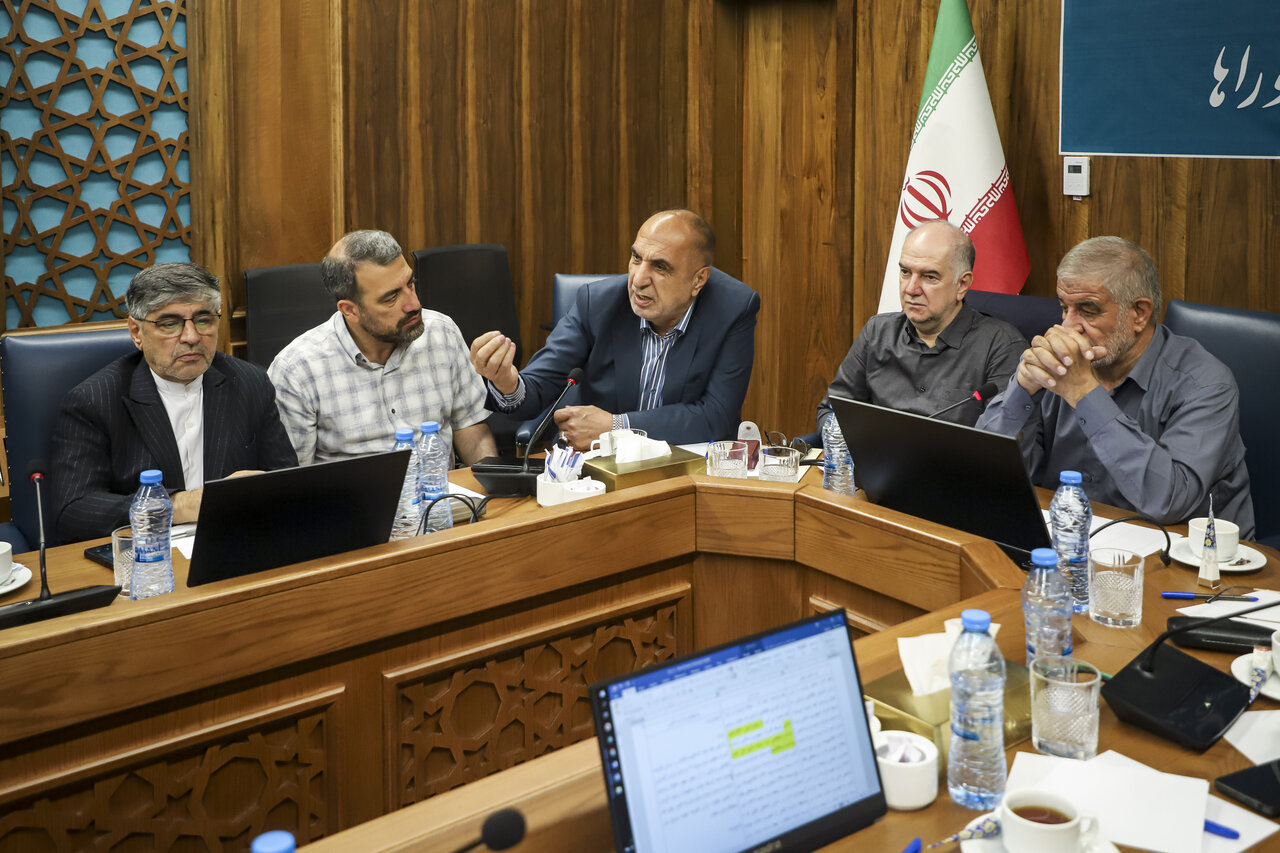 بازتعریف وظایف شهرداری‌ها با هدف مدیریت یکپارچه شهری روی میز کمیسیون امور داخلی کشور