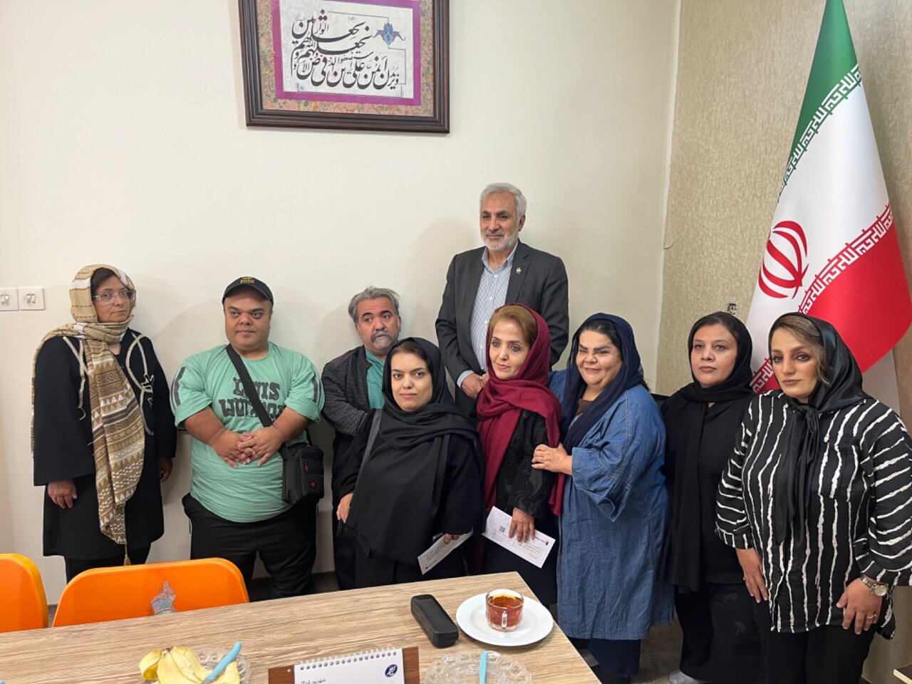 بررسی مطالبات انجمن کوتاه‌قامتان بلندهمت آذربایجان شرقی در دیدار جعفری آذر - خانه ملت