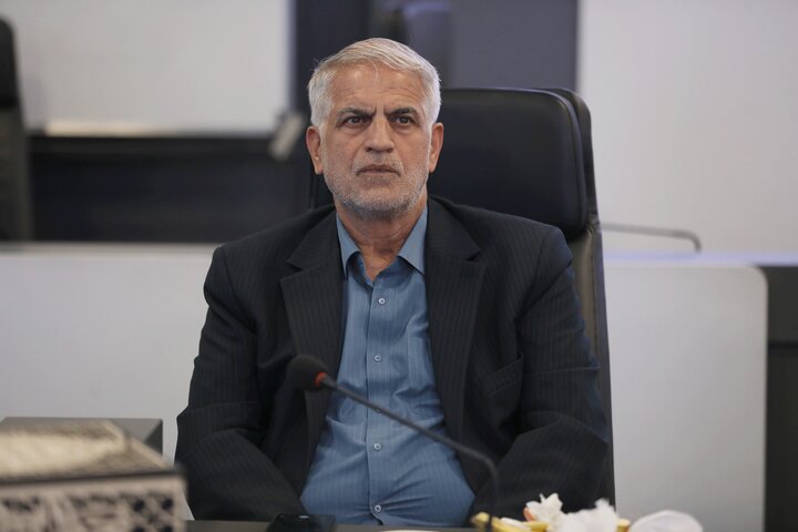 نشست مجمع نمایندگان استان تهران با رئیس جمعیت هلال احمر