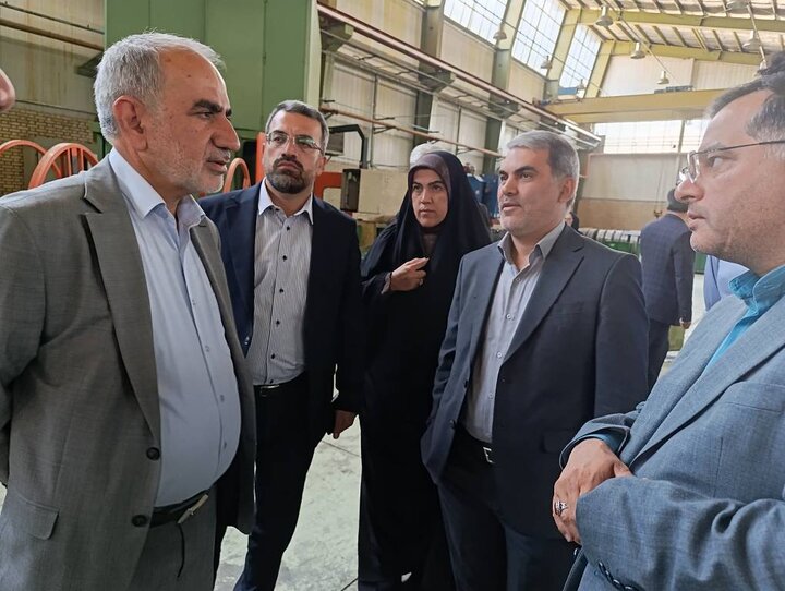 بازدید اعضای کمیسیون ویژه حمایت از تولید مجلس از شرکت «کمپرسورسازی پادنا»