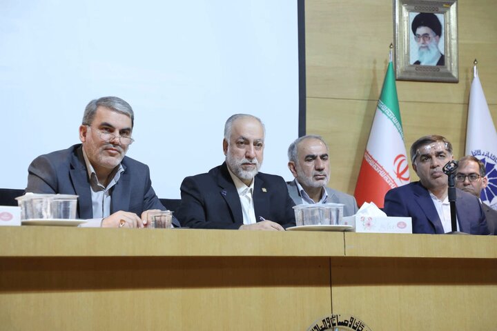 نشست مشترک کمیسیون ویژه حمایت از تولید