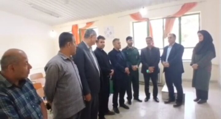 حضور پولادی در طرح بهسازی مدرسه شبانه‌روزی دخترانه کجور