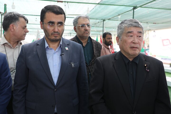بازدید نماینده مجلس مشاوران ژاپن از جنایات میناب و کوهستک