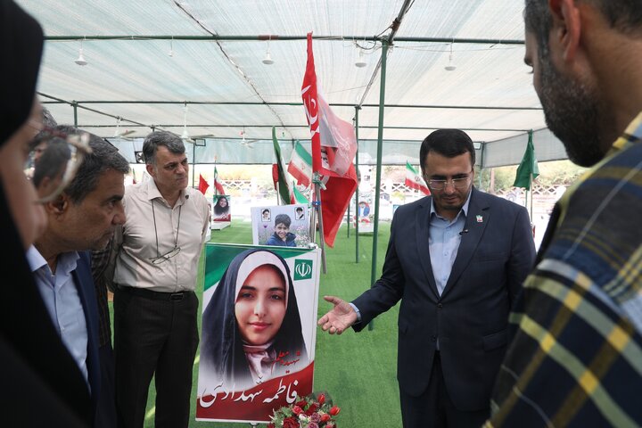 بازدید نماینده مجلس مشاوران ژاپن از جنایات میناب و کوهستک