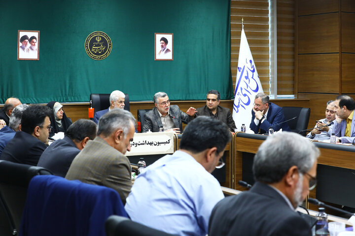 جلسه کمیسیون بهداشت درمان مجلس شورای اسلامی با وزیر بهداشت و درمان واموزش پزشکی