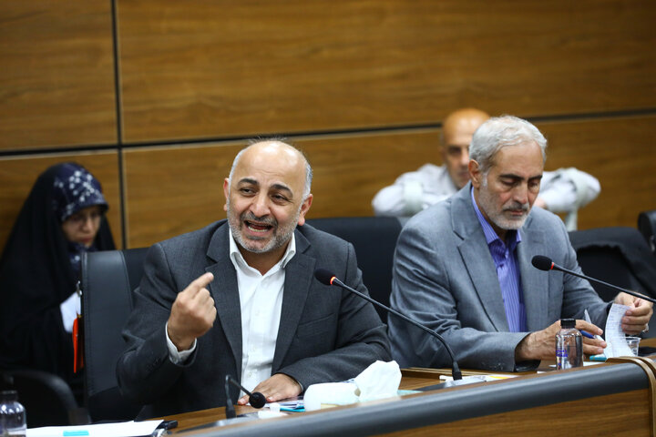 نشست کمیسیون اجتماعی با رییس بنیاد شهید و امور ایثارگران