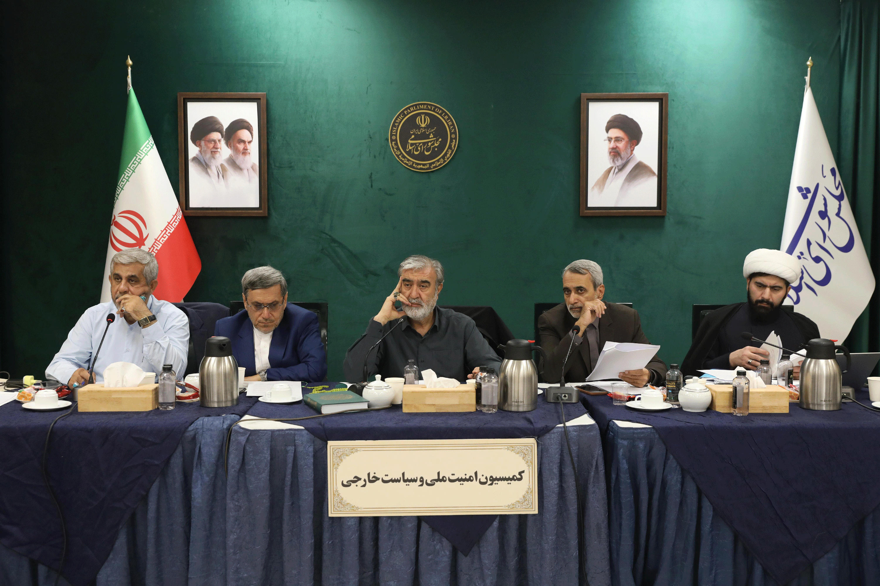 نشست کمیسیون امنیت ملی مجلس برای طرح تنگه هرمز