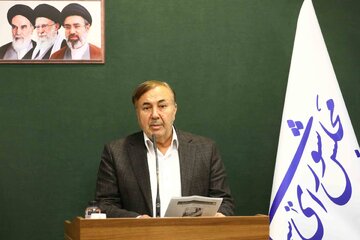 حداقل‌ترین اقدام دولت برای صیانت از سفره مردم افزایش دستمزدها است
