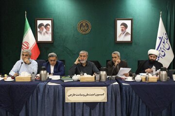 نشست کمیسیون امنیت ملی مجلس برای طرح تنگه هرمز