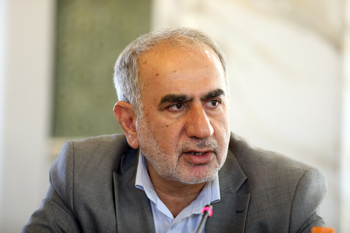 نشست کمیسیون ویژه اصل 44 مجلس شورای اسلامی با رئیس کل بیمه مرکزی