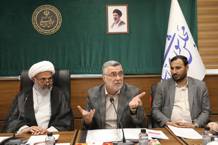 نشست ۳۱ شهریور کمیسیون اصل ۹۰ با حضور وزیر بهداشت، درمان و آموزش پزشکی