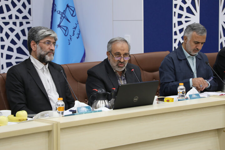 نشست مجمع نمایندگان استان تهران با رئیس کل دادگستری استان تهران