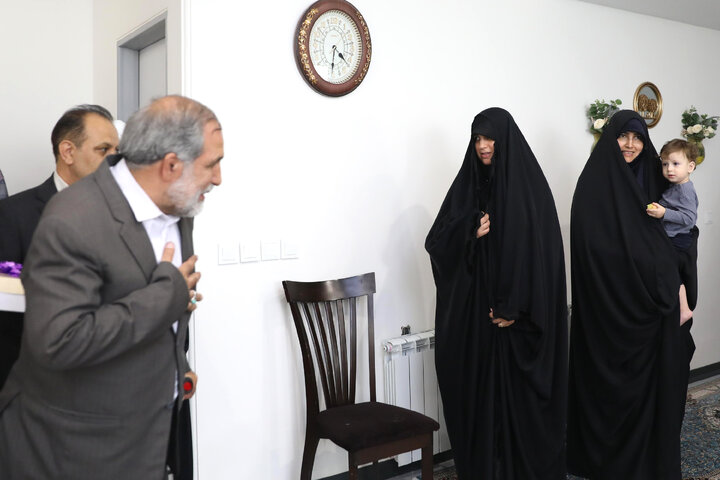 دیدار نمایندگان مجلس شورای اسلامی با خانواده شهید سید ابوالفضل موسوی