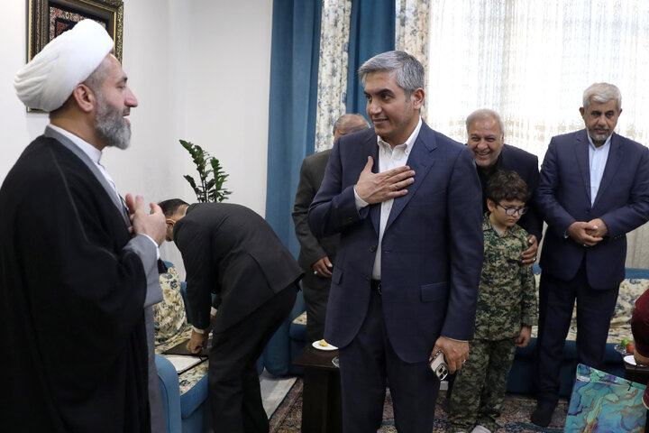 دیدار نمایندگان مجلس شورای اسلامی با خانواده شهید سید ابوالفضل موسوی