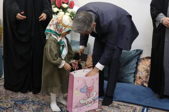 دیدار نمایندگان مجلس شورای اسلامی با خانواده شهید سید ابوالفضل موسوی