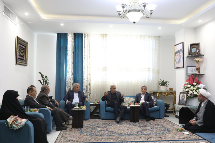 دیدار نمایندگان مجلس شورای اسلامی با خانواده شهید سید ابوالفضل موسوی