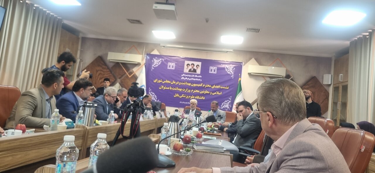 سخنرانی رئیس جمهور در سازمان ملل عزتمندانه بود/ گشایش در پرداخت کارانه پرستاران و مطالبات تامین اجتماعی در راه است/ مصوبات سفر نظارتی تا حصول نتیجه پیگیری می‌شود