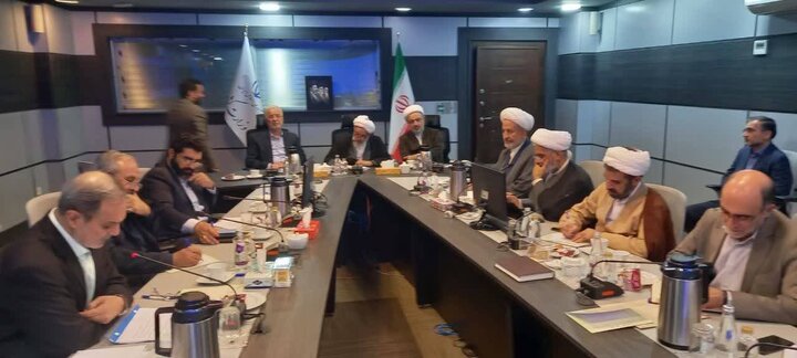 پیگیری مطالبات ملت مبعوث در دفاع از فرهنگ ایرانی-اسلامی در جلسه کمیسیون فرهنگی با وزیر کشور