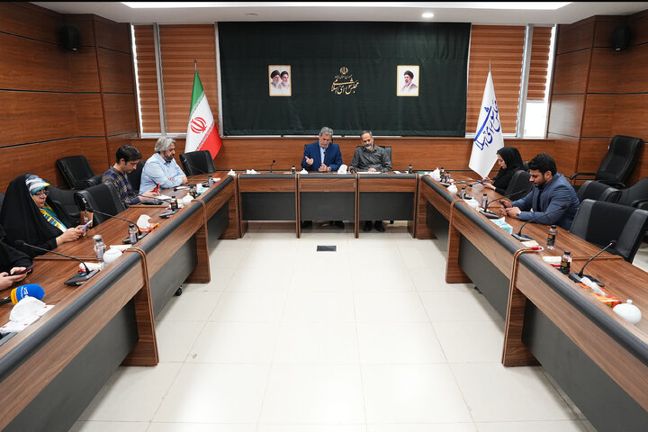 نشست خبری نایب رئیس و سخنگوی کمیسیون کشاورزی مجلس