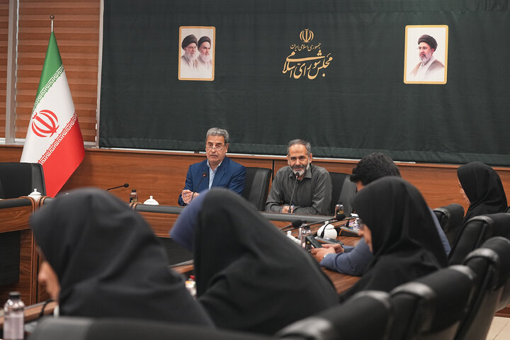 نشست خبری نایب رئیس و سخنگوی کمیسیون کشاورزی مجلس