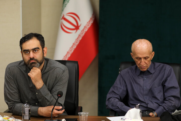 کمیسیون فرهنگی 5 مهر