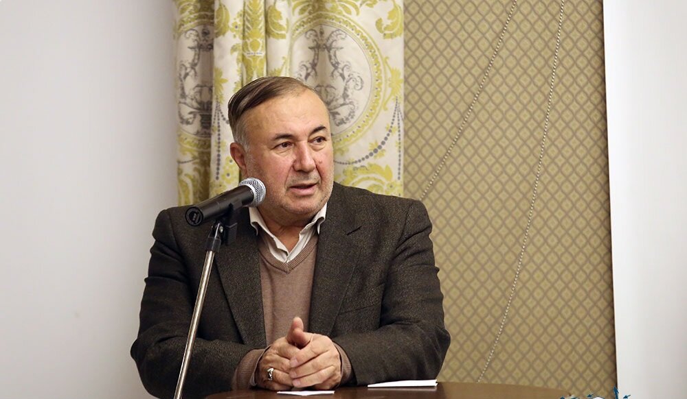 ملت از تبعیض‌ها بیش از شرایط اقتصادی شاکی‌اند/ برخورد قاطع با مفسدان مطالبه عمومی است