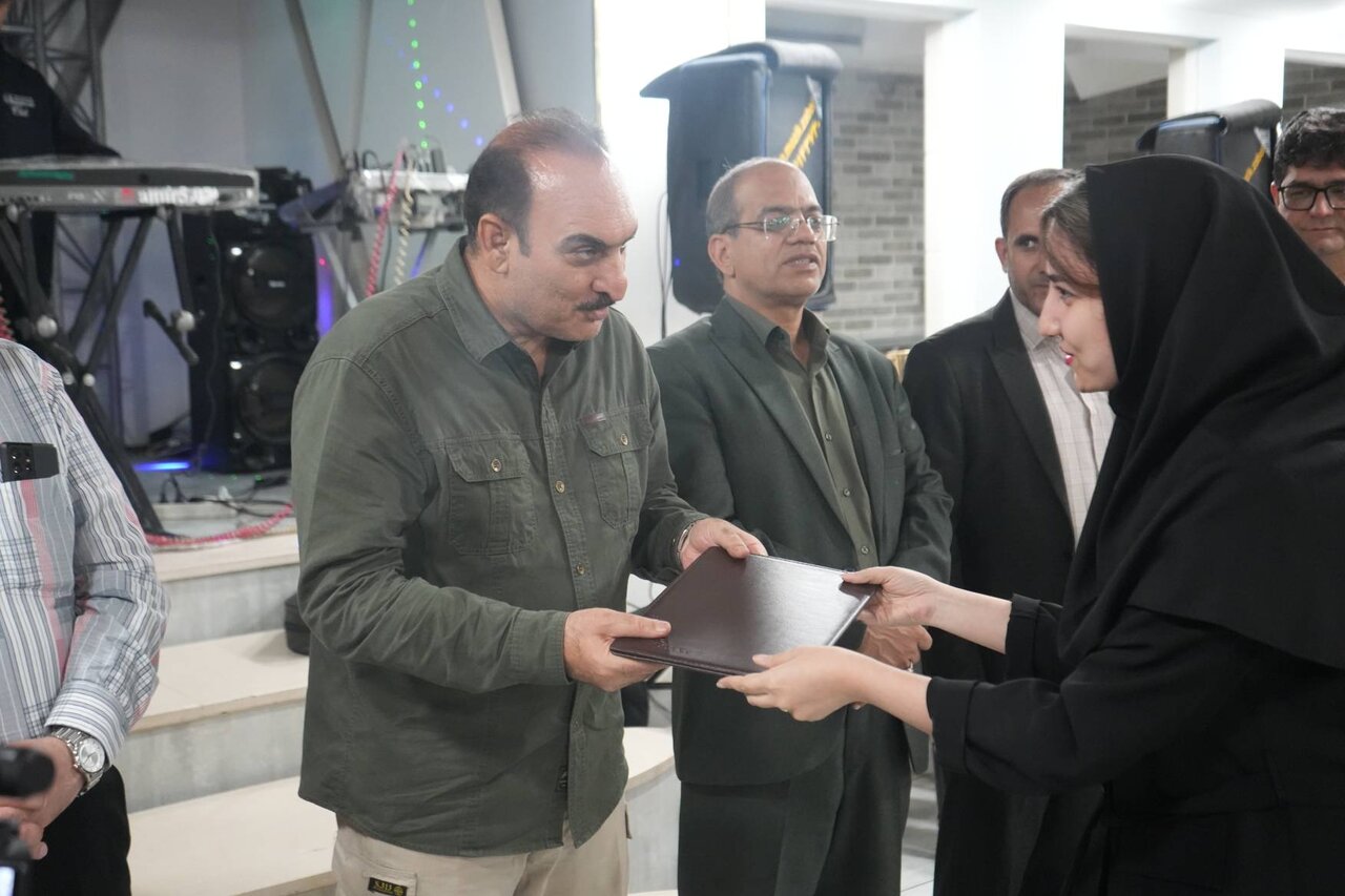 حضور نماینده سیستان در آیین گرامیداشت روز پزشک و داروساز