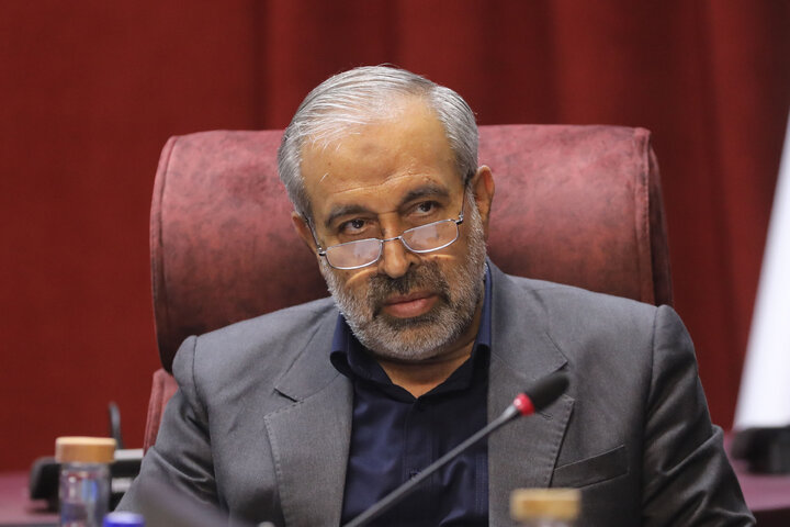 نشست مشترک مجمع نمایندگان تهران با وزیر امور اقتصادی و دارایی