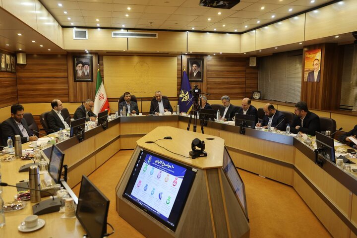 نشست کمیسیون قضایی و حقوقی مجلس با رئیس سازمان زندان‌ها
