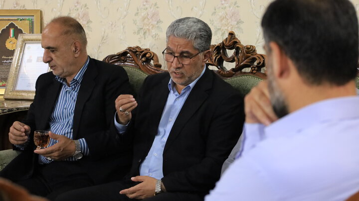 دیدار جمعی از نمایندگان مجلس با خانواده سرلشکر شهید نوذری