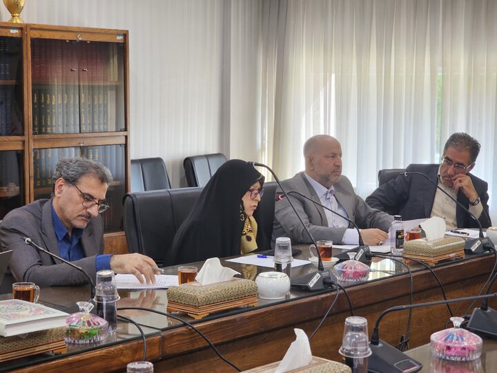 نشست بررسی آخرین وضعیت واگذاری ماشین‌سازی تبریز با حضور نایب‌رئیس مجلس