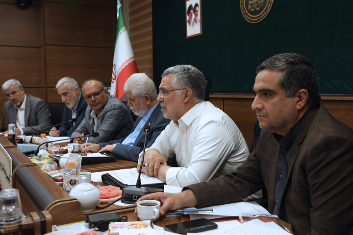 نشست دوشنبه 6 مهرماه 1405 کمیسیون بهداشت و درمان وآموزش پزشکی مجلس شورای اسلامی
