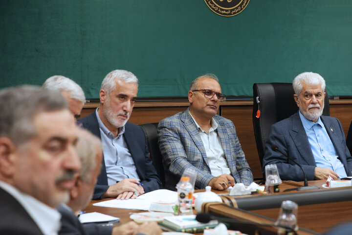 نشست دوشنبه 6 مهرماه 1405 کمیسیون بهداشت و درمان وآموزش پزشکی مجلس شورای اسلامی