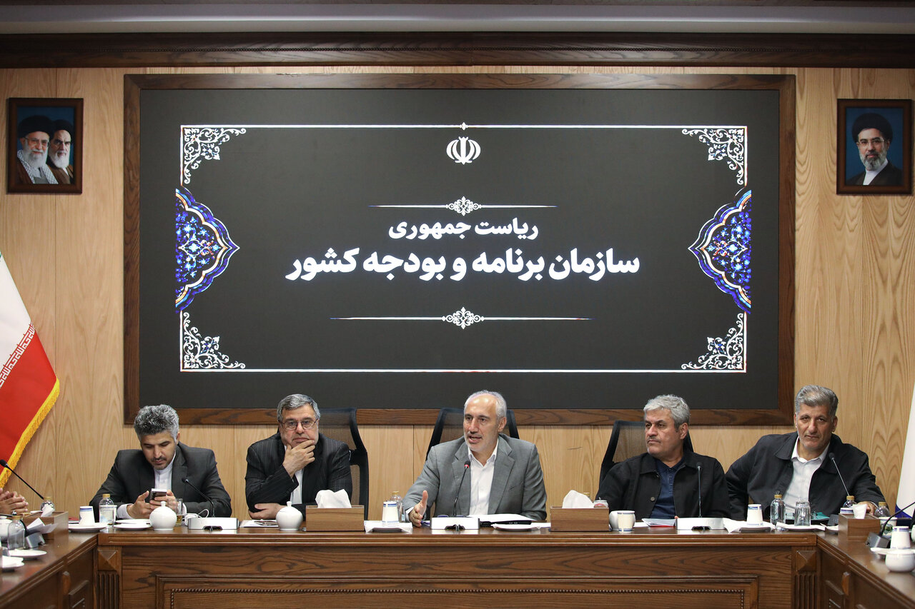 کالابرگ و بودجه نیروهای مسلح در اولویت تخصیص منابع قرار دارد/ تأمین و تخصیص قیر رایگان تقویت می‌شود