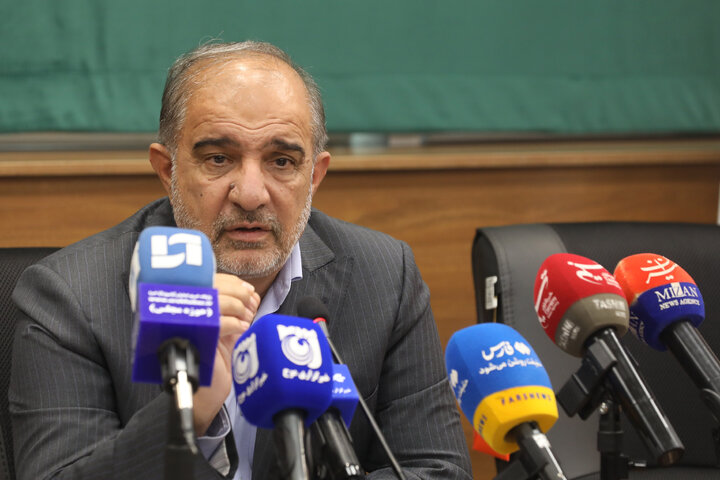 نشست خبری رییس کمیسیون کشاورزی 7 مهر 1405