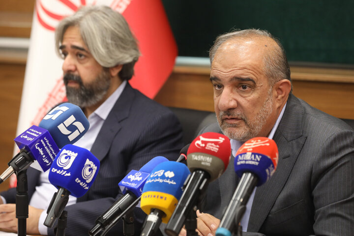 نشست خبری رییس کمیسیون کشاورزی 7 مهر 1405