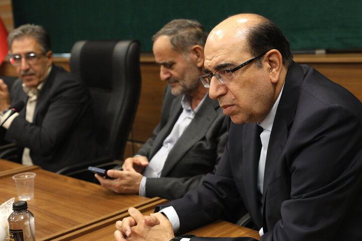 نشست 7مهرماه کمیسیون صنایع و معادن با حضور وزیر ارتباطات و فن آوری اطلاعات