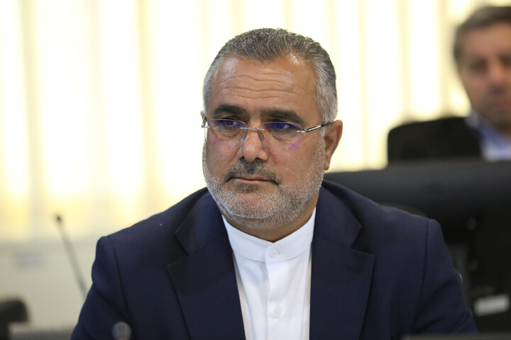 نشست مشترک اعضای کمیسیون اجتماعی مجلس با مسئولان کارخانه پگاه استان گلستان
