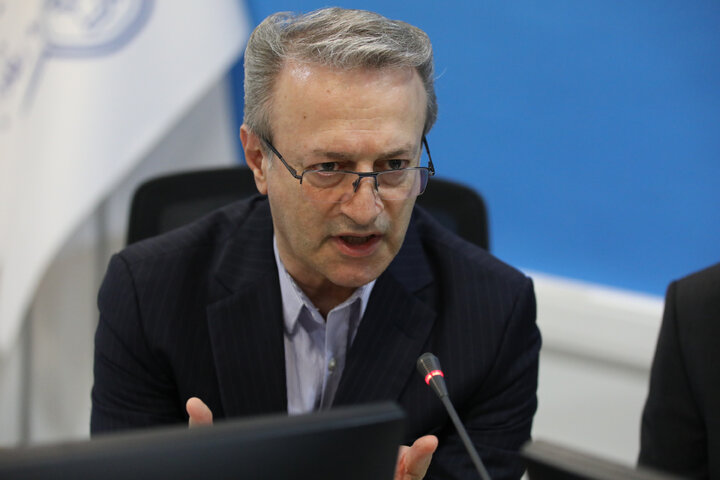 نشست مشترک اعضای کمیسیون اجتماعی مجلس با مسئولان کارخانه پگاه استان گلستان