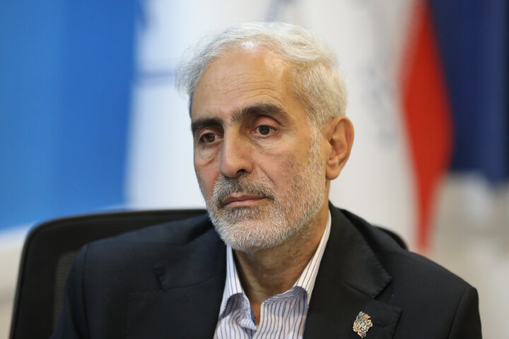 نشست مشترک اعضای کمیسیون اجتماعی مجلس با مسئولان کارخانه پگاه استان گلستان