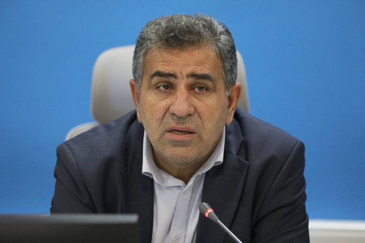 نشست مشترک اعضای کمیسیون اجتماعی مجلس با مسئولان کارخانه پگاه استان گلستان
