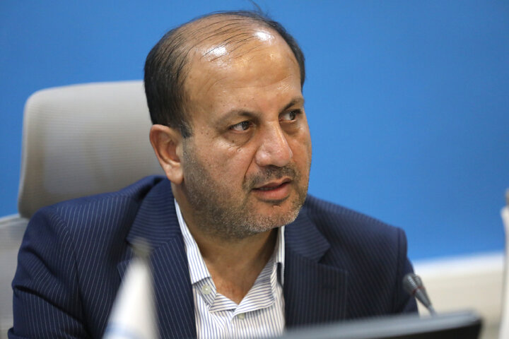 نشست مشترک اعضای کمیسیون اجتماعی مجلس با مسئولان کارخانه پگاه استان گلستان