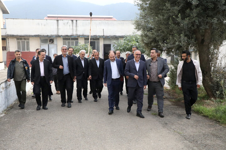 گزارش تصویری بازدید اعضای کمیسیون اجتماعی مجلس از کارخانه دخانیات استان گلستان