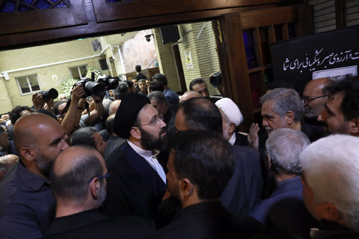 مراسم یادبود مرحوم احمد ناطق نوری