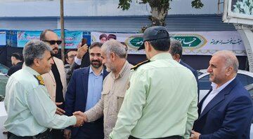 نایب رئیس مجلس برای بازدید نظارتی و سخنرانی در یادواره شهدا وارد شهرستان میاندورود شد