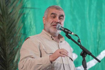 دشمن در توطئه تغییر نظام، تجزیه ایران و صفر کردن صادرات نفت شکست خورد