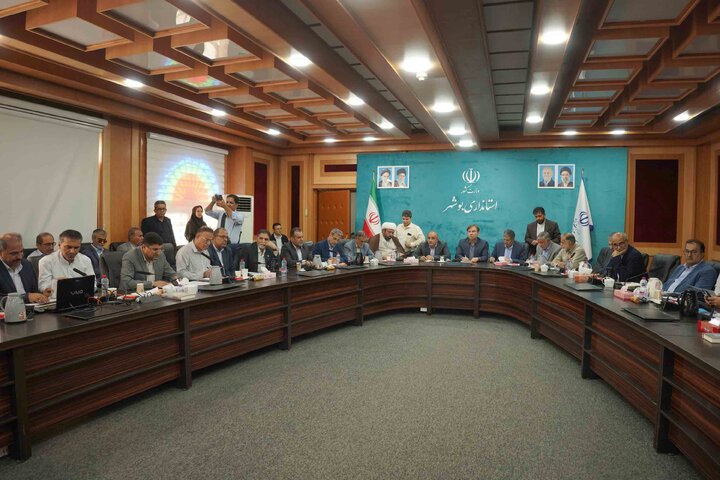 نشست جمع‌بندی سفر کمیسیون کشاورزی به دشتستان