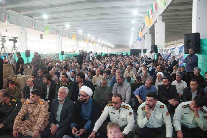 حضور نایب‌رئيس مجلس در در بیست‌وهفتمین یادواره شهدای شهرستان میاندورود