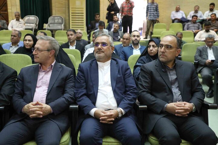 بازدید اعضای کمیسیون اجتماعی مجلس از درمانگاه و اورژانس نیمه ساخت خاتم الانبیا شهرستان گنبدکاووس